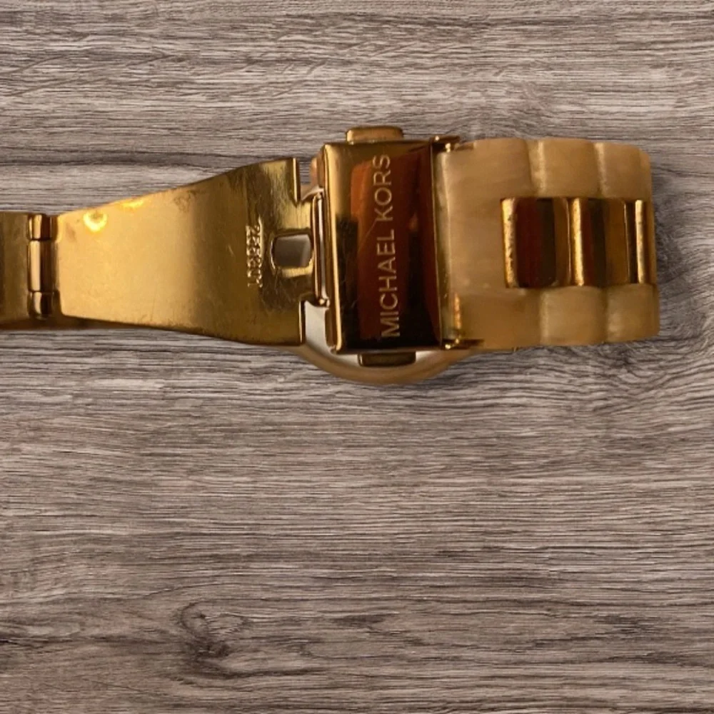 Michael Kors Women's Chronograph Horn and Gold Dial Ladies Watch MK 5139